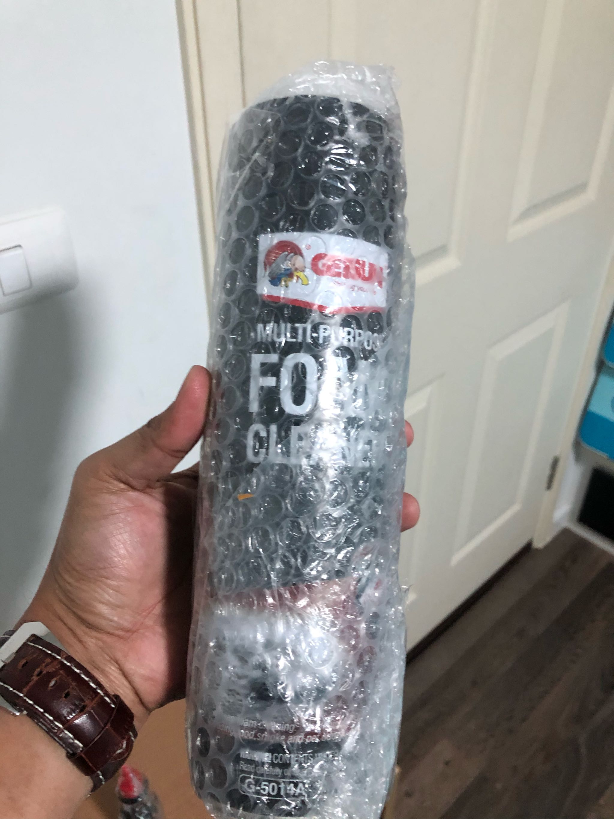 สเปรย์โฟมขจัดคราบและกลิ่นอเนกประสงค์ ซักเบาะ พรม ผ้า หนัง Getsun รุ่น G-5014A 4 0fb8bd2ffa7bdad92f3604dd785005bc