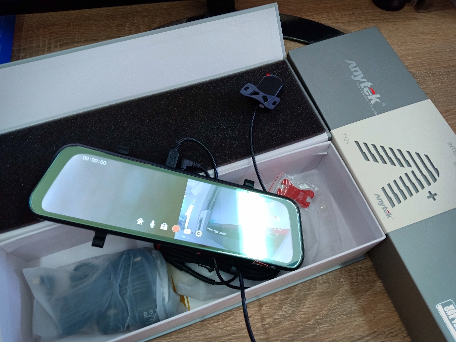 Anytek T12 กล้องติดรถยนต์ ติดกระจก หน้าจอสัมผัส 9.66 นิ้ว คมชัดกลางวัน กลางคืน พร้อมกล้องหลัง + อุปกรณ์เสริมสำหรับติดตั้งครบชุด 8 60a6c7ef86cc333509c1bba16ba47c31