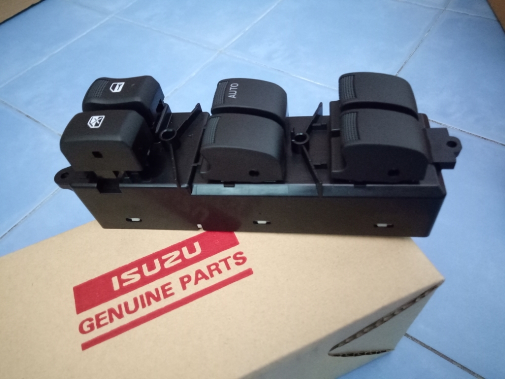 สวิทซ์กระจกไฟฟ้า หน้าขวา ISUZU D-MAX 4 ประตู ปี 2012 , ISUZU MU-X 3 76d7618ad3134ee5b6cd4aa07c1d0624