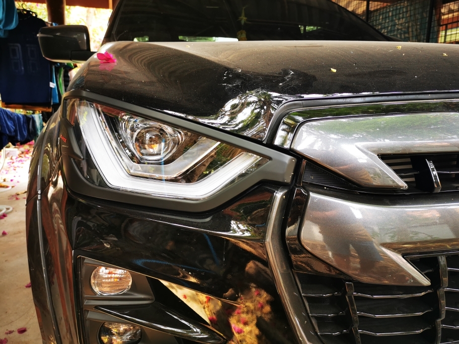 ครอบไฟหน้า ISUZU D-MAX 2020 สีดำด้าน 5 99f95c9c501a8f1e6ed819931954529b