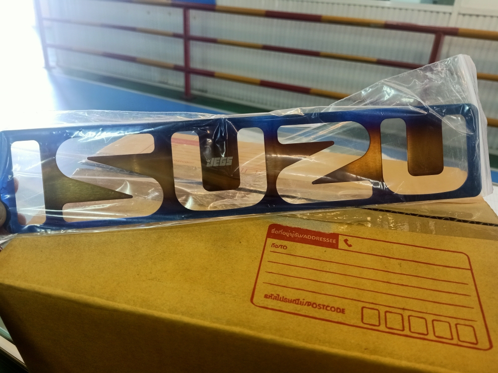 เพลทครอบโลโก้อีซูซุ All new ISUZU D-MAX, ISUZU MU-X สีไทเทเนียม 6 a29c99914e9334d239de861572d1dde7