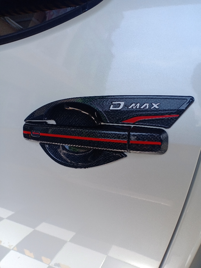 ชุดมือจับ+เบ้ากันรอยประตูเคฟล่าโลโก้แดง ISUZU D-MAX ALLNEW 4 ประตู ปี 2012-2019 2 b48650a1595521848e8f91834968dfad