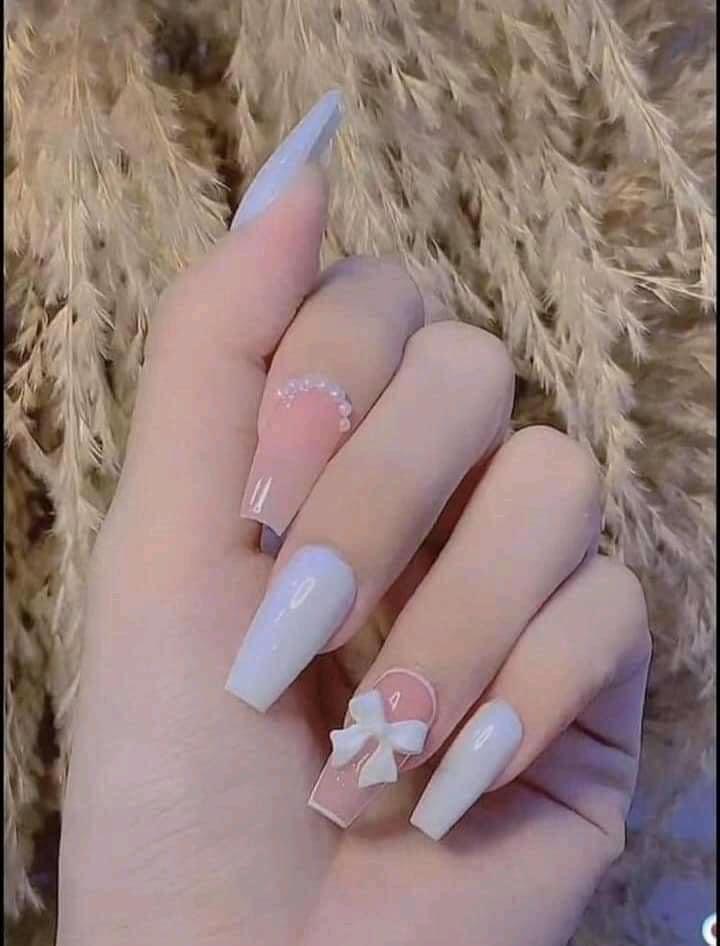 Nailbox hồng thạch gắn nơ ngọc tiểu thơ