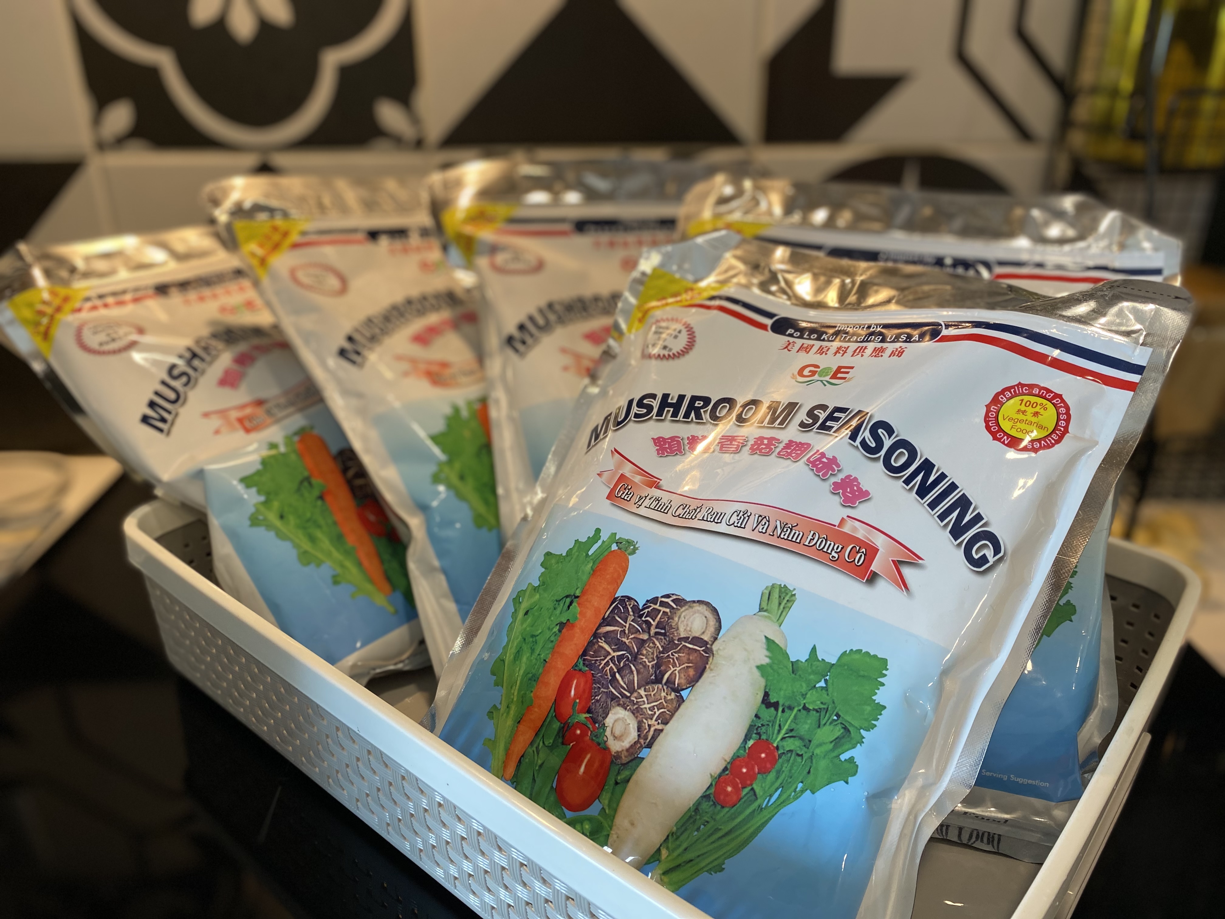 - Mushroom Seasoning -
Gia vị tinh chất rau cải và nấm đông cô