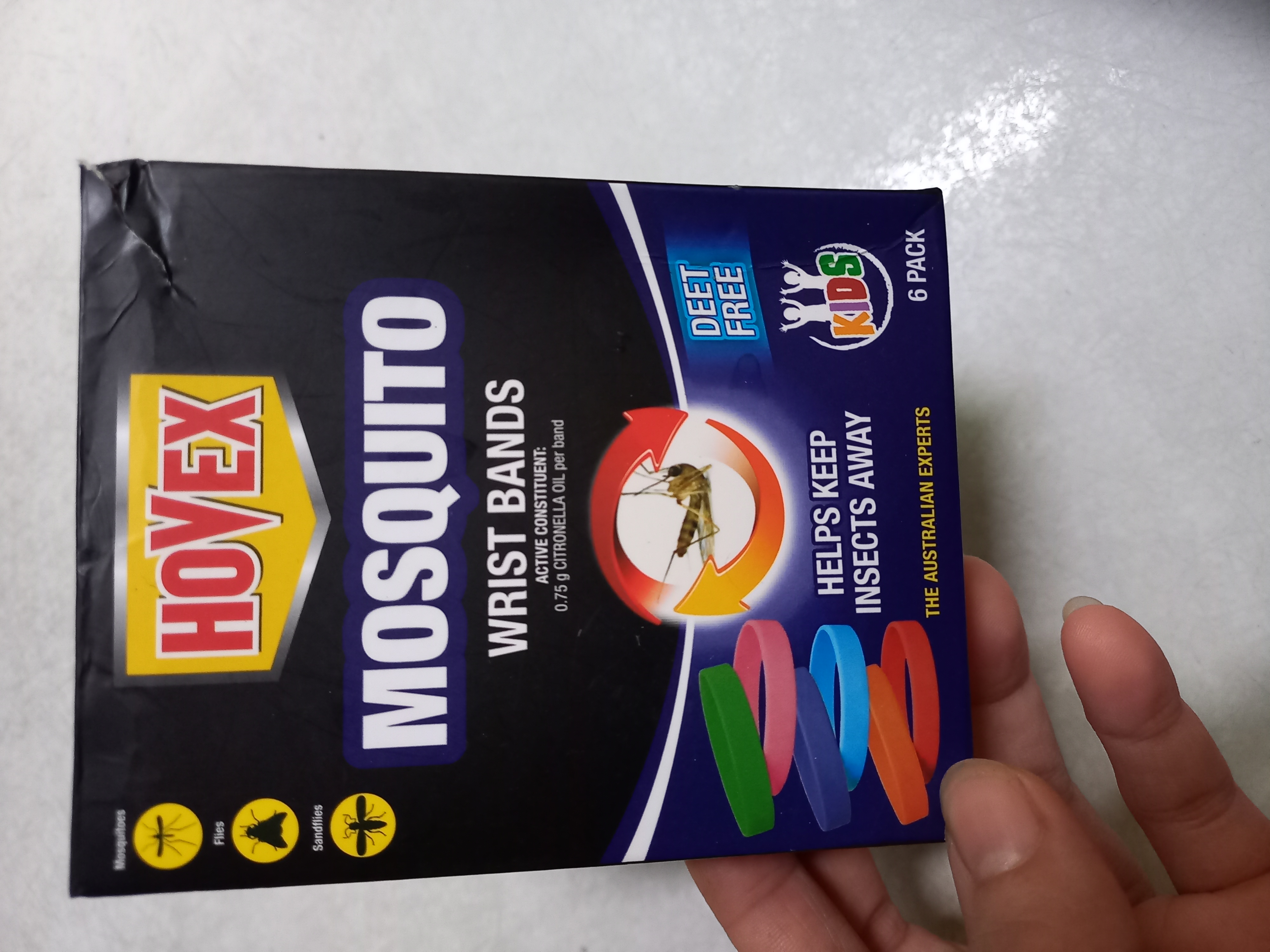 Vòng tay chống muỗi cho bé