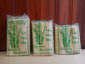 Que Xiên Thịt Nướng _ que tre xiên thịt, xúc xích, hải sản... (500g/bịch)