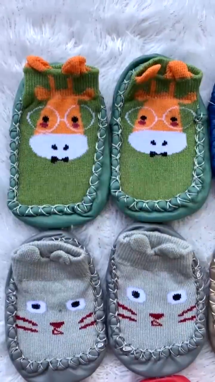 HIPPOLAND Kaos Kaki Sepatu Prewalker Anak Bayi Antislip - Tipe Moccasins Cowok dan Cewek 372-275