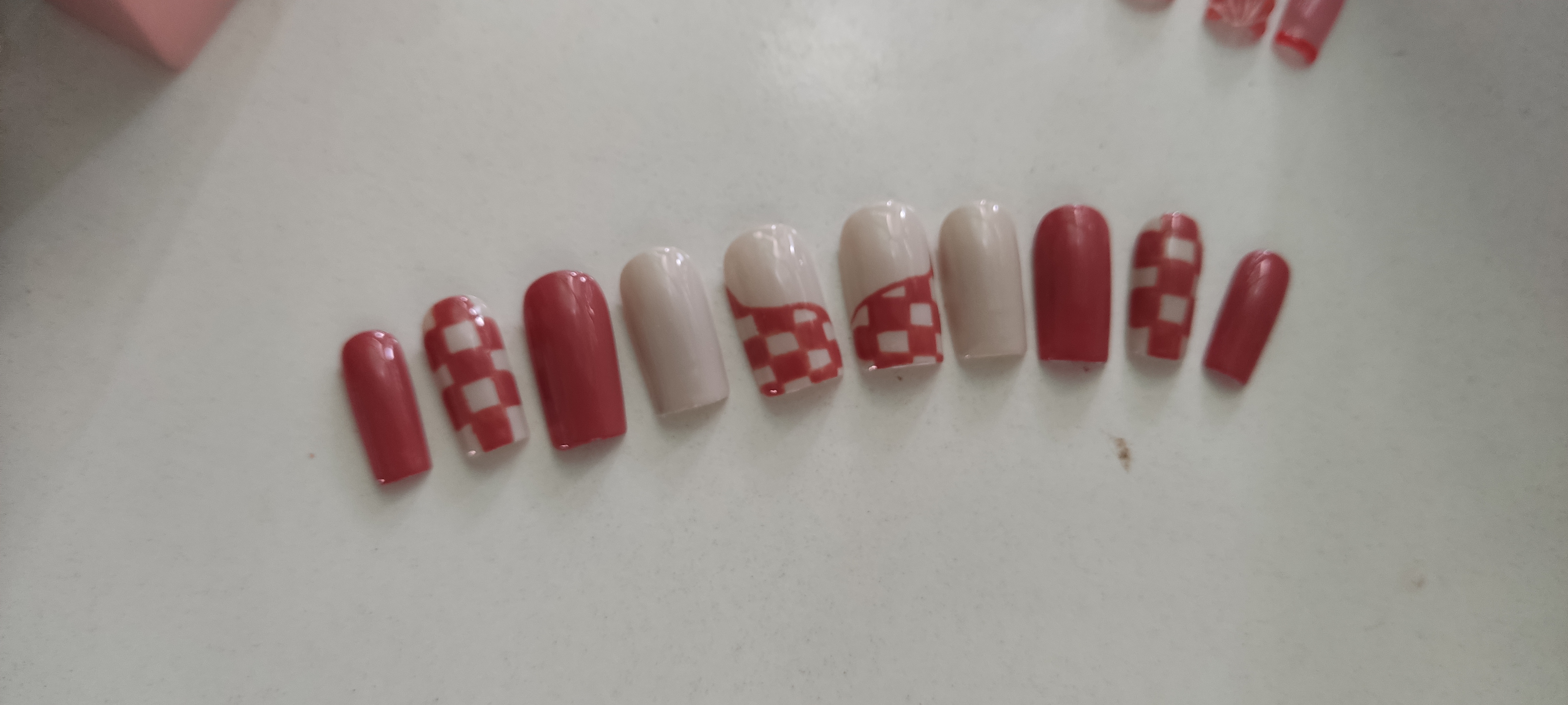 Nail box