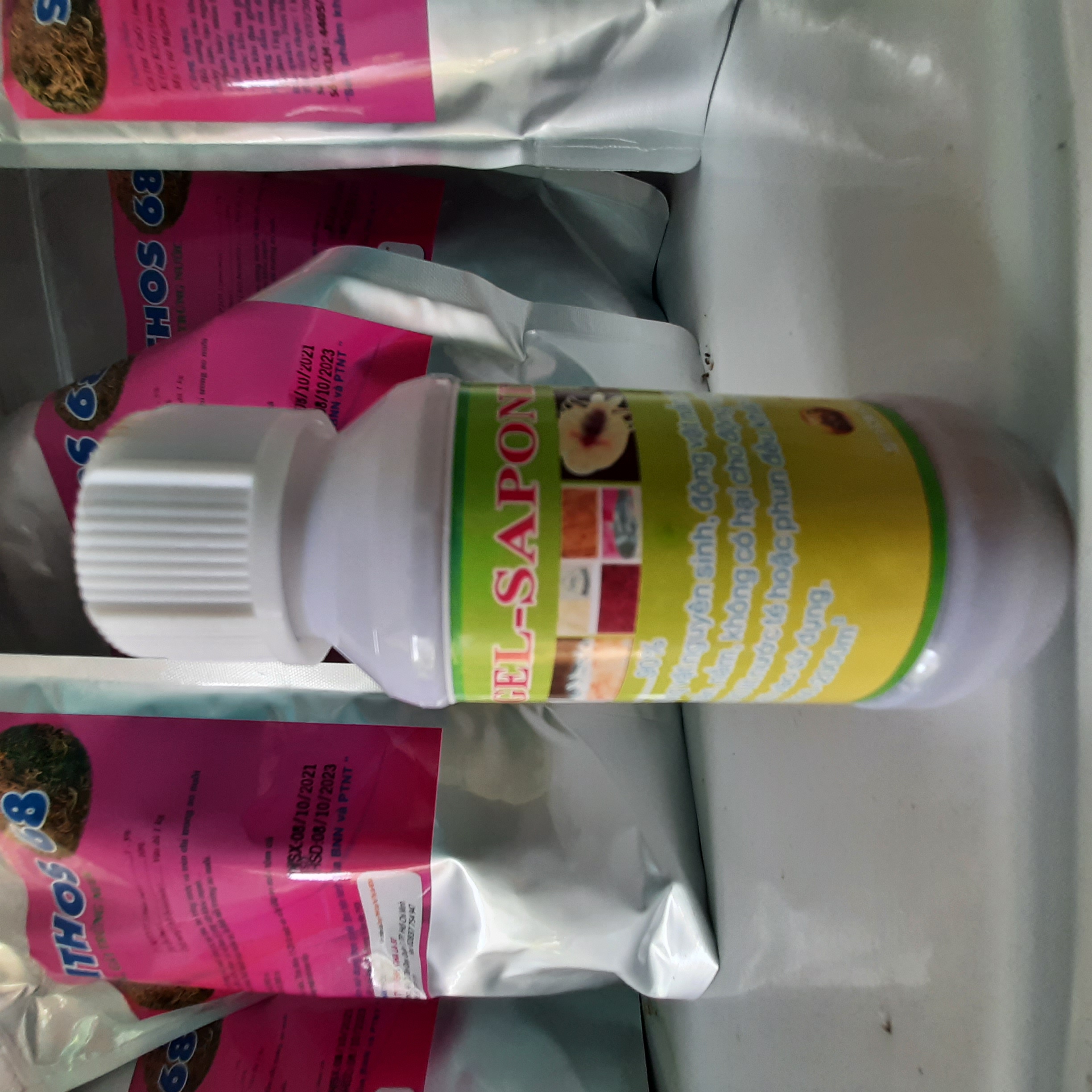 Diệt cá tạp
gel-saponin