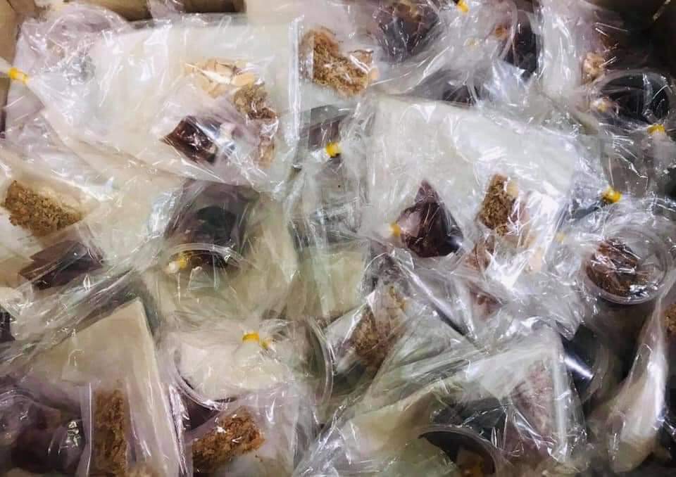 Bánh tráng chấm me siêu hấp dẫn