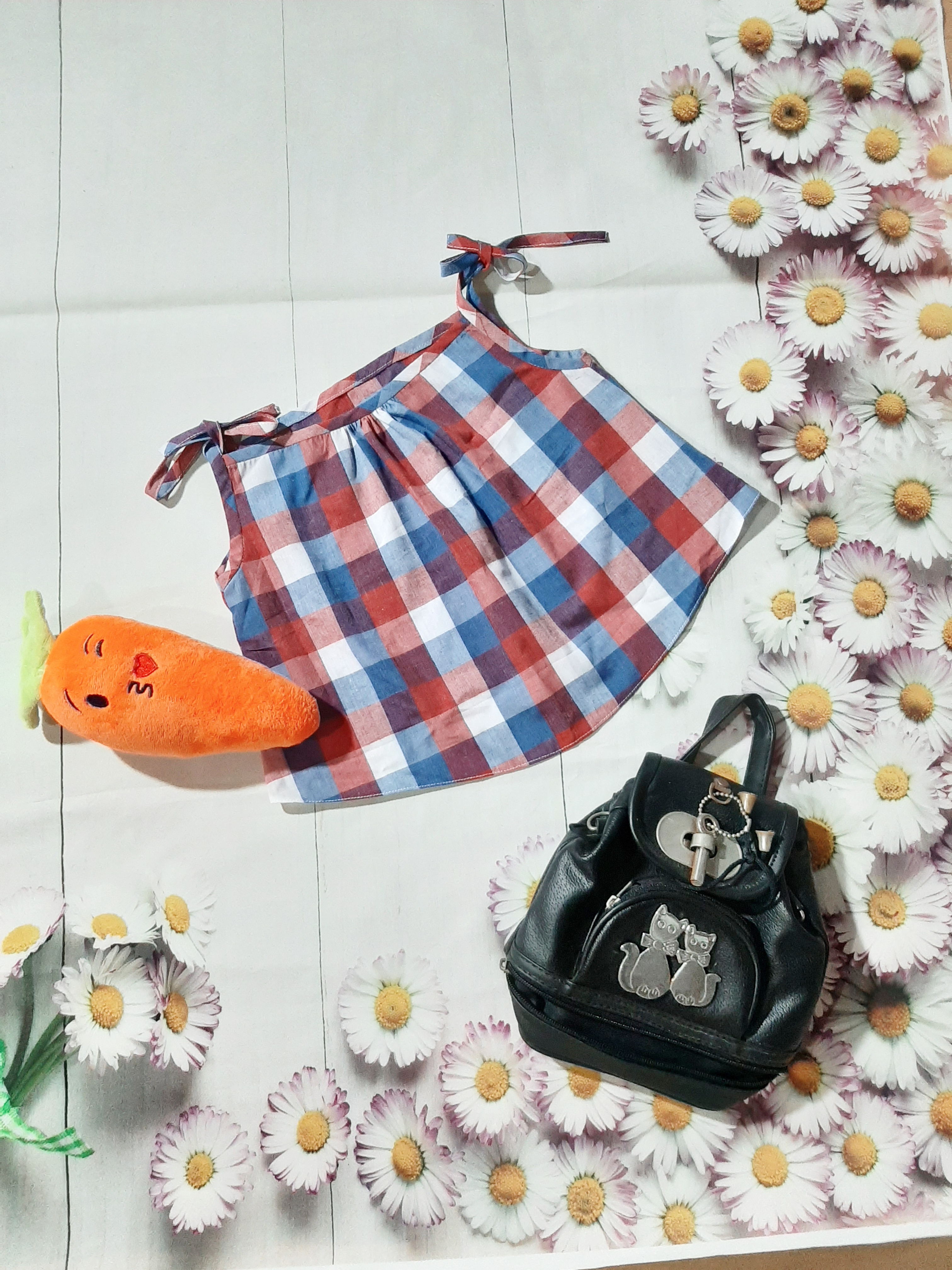 Áo 2 dây bé gái