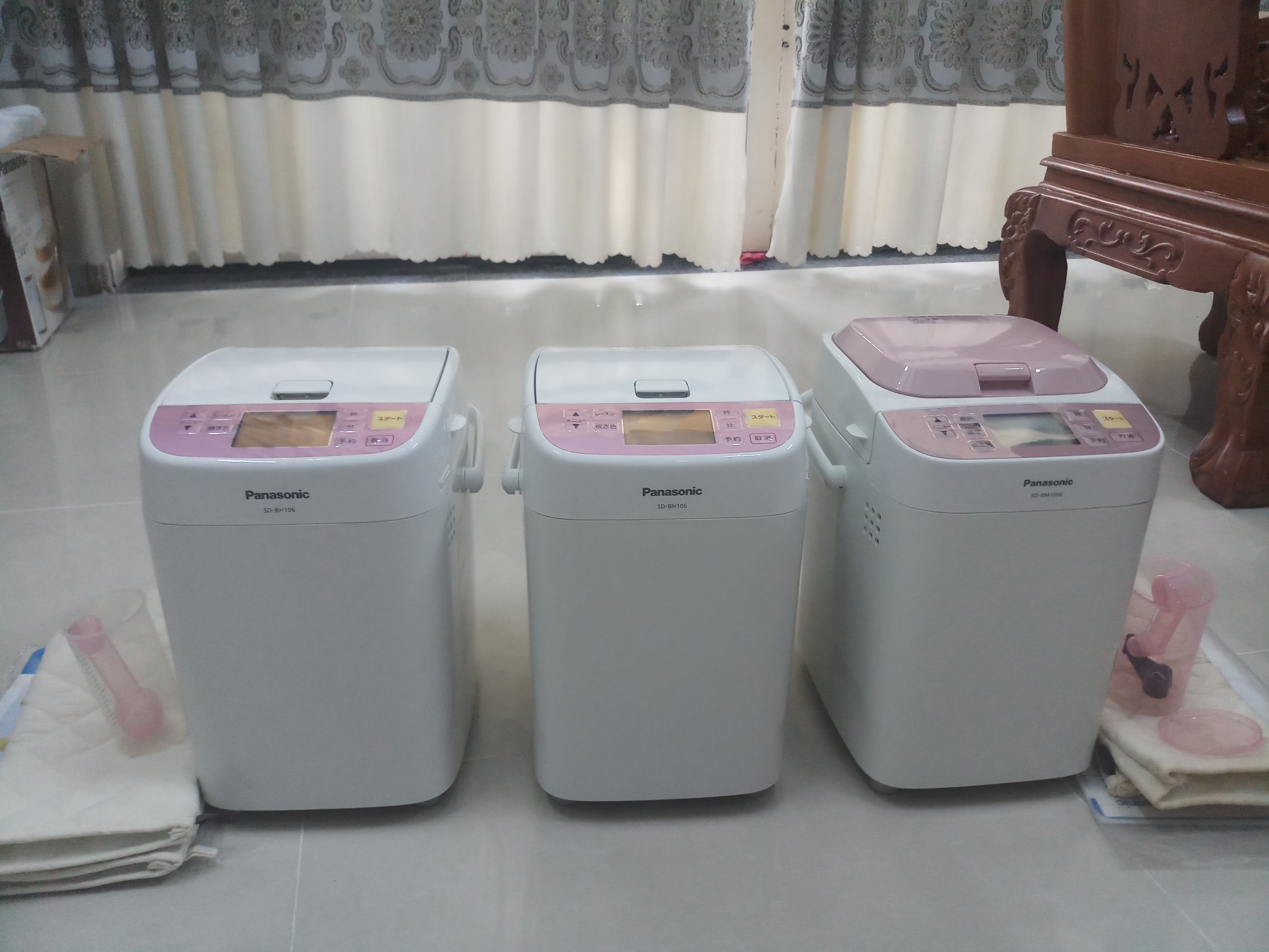 Panasonic sd bh 106,máy làm bánh mì ,máy làm bánh mì panasonic .máy làm bánh mì tự động.