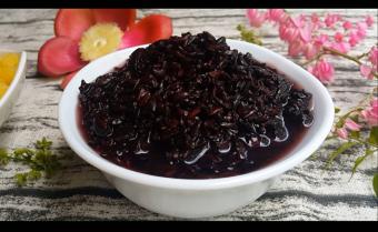 Cơm rư.ợu nếp cẩm