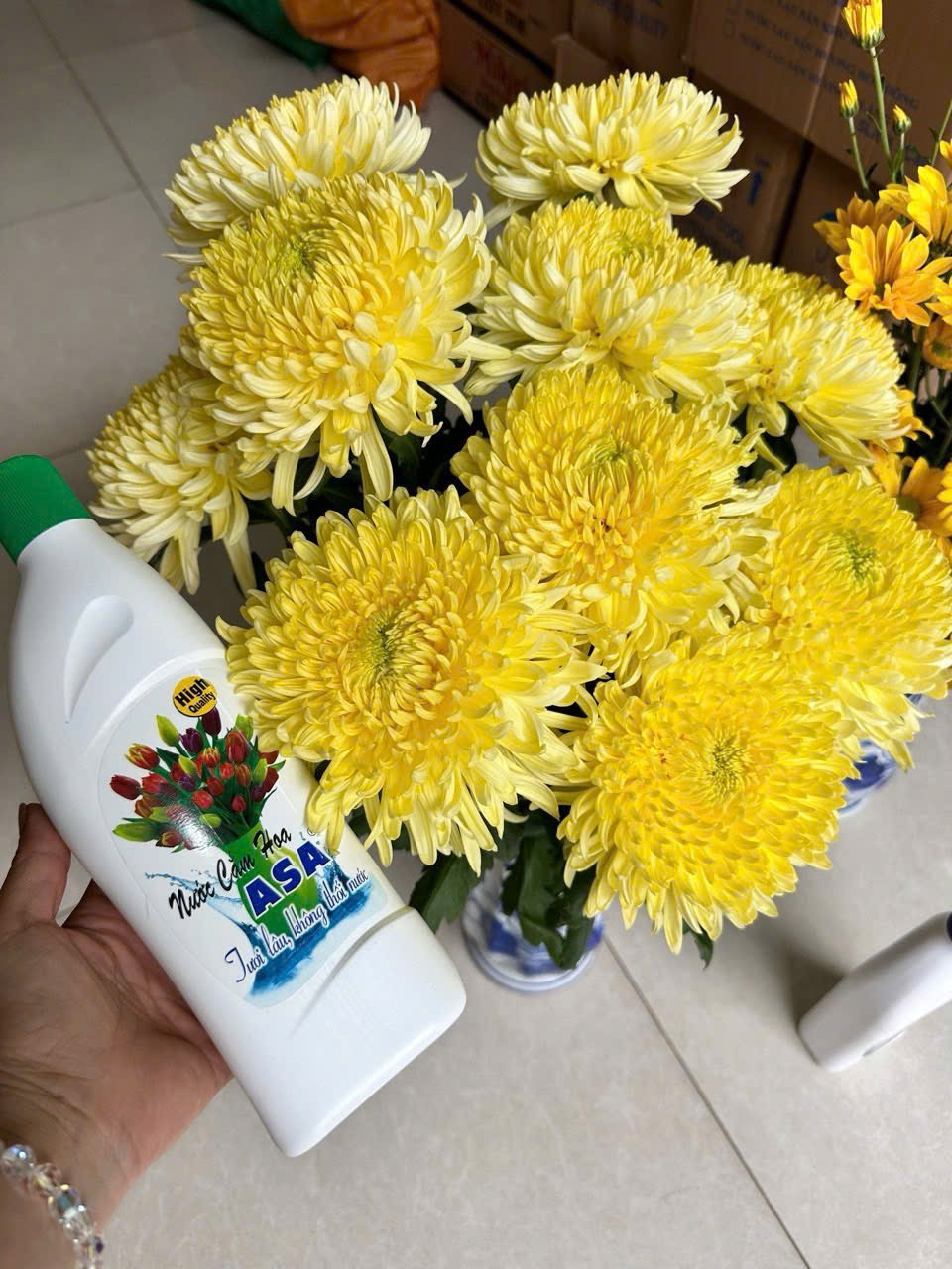 Nước cắm hoa tươi lâu, không thối nước 200ml nhỏ