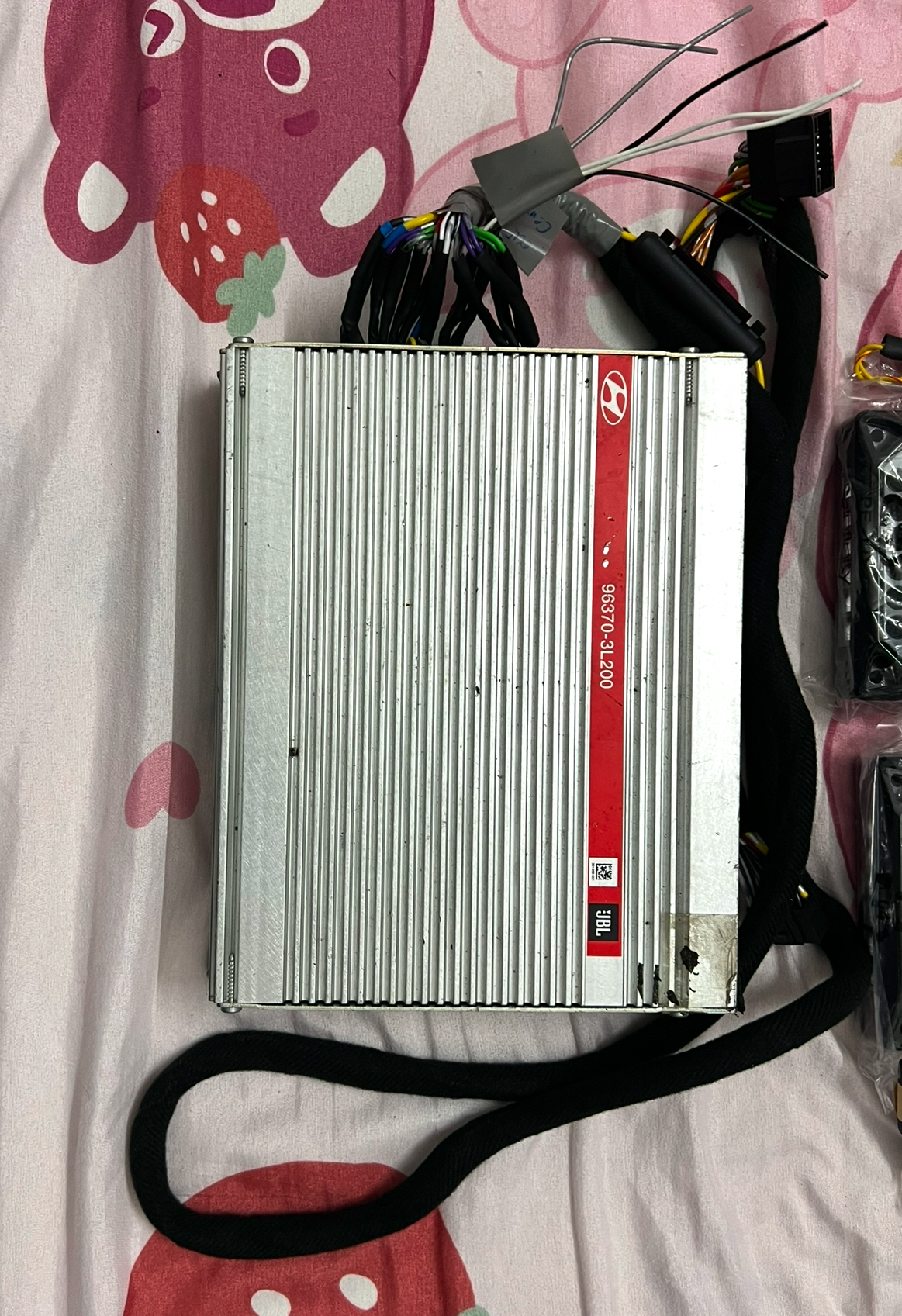 Amply ô tô. amply ô tô 7 kênh. amply tháo xe. amply bãi nhật. amply jbl
