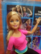 Đồ chơi búp bê Barbie Yoga tóc vàng