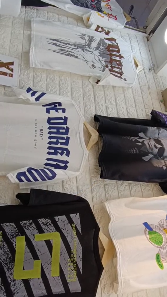 UMMA CLOTHING KAOS T-SHIRT KAOS BERGAMBAR KAOS TULISAN LENGAN KAOS MOTIF SUKAJAN KAOS JAPAN KAOS TERBARU KAOS TRENDY KAOS DISTRO PRIA KEREN 2024 KOAS DISTRO BANDUNG KAOS POLOS KAOS KATA KATA BAJU KEKINIAN KAOS ANAK MUDA