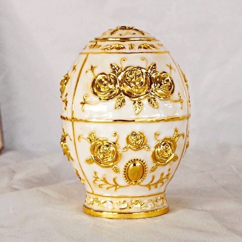 Hủ đựng tăm hoàng gia