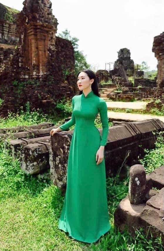 Áo dài trơn 4 tà hjm010