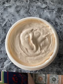 Kem body siêu trắng