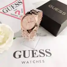 ภาพขนาดย่อของสินค้านาฬิกา Guess แฟชั่น พร้อมกล่องกระดาษ มีเก็บเงินปลายทาง