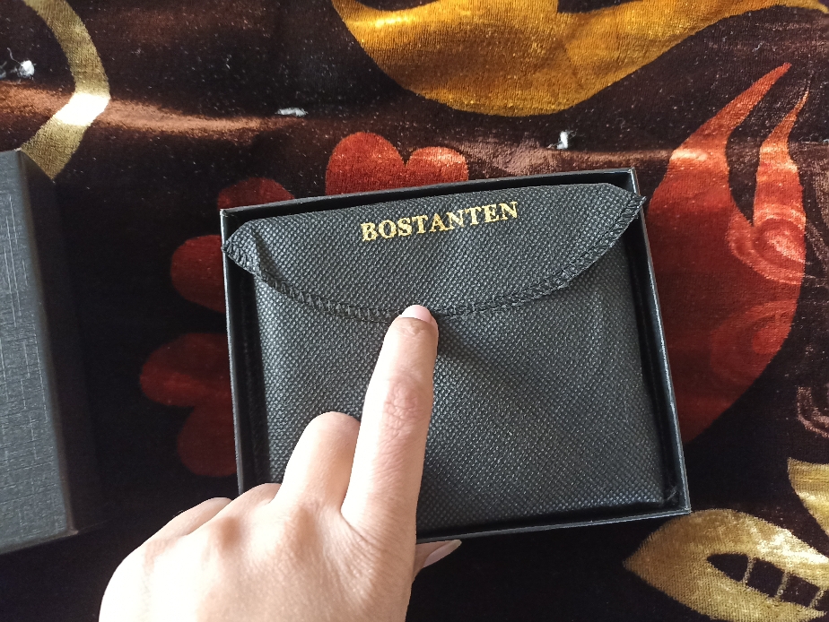 Bostanten wallet outlet original price