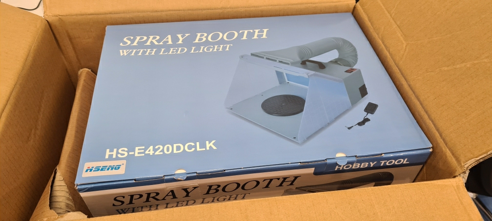 New Airbrush Spray Booth with Light Hs-E420dcl - China Spray Booth, Mini  Spray Booth