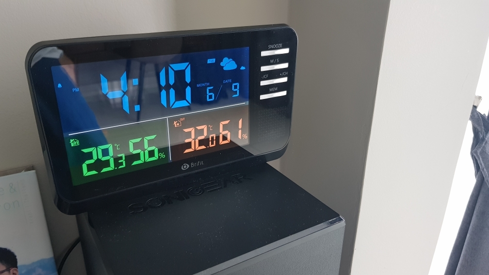Oria Digital Alarm Clock