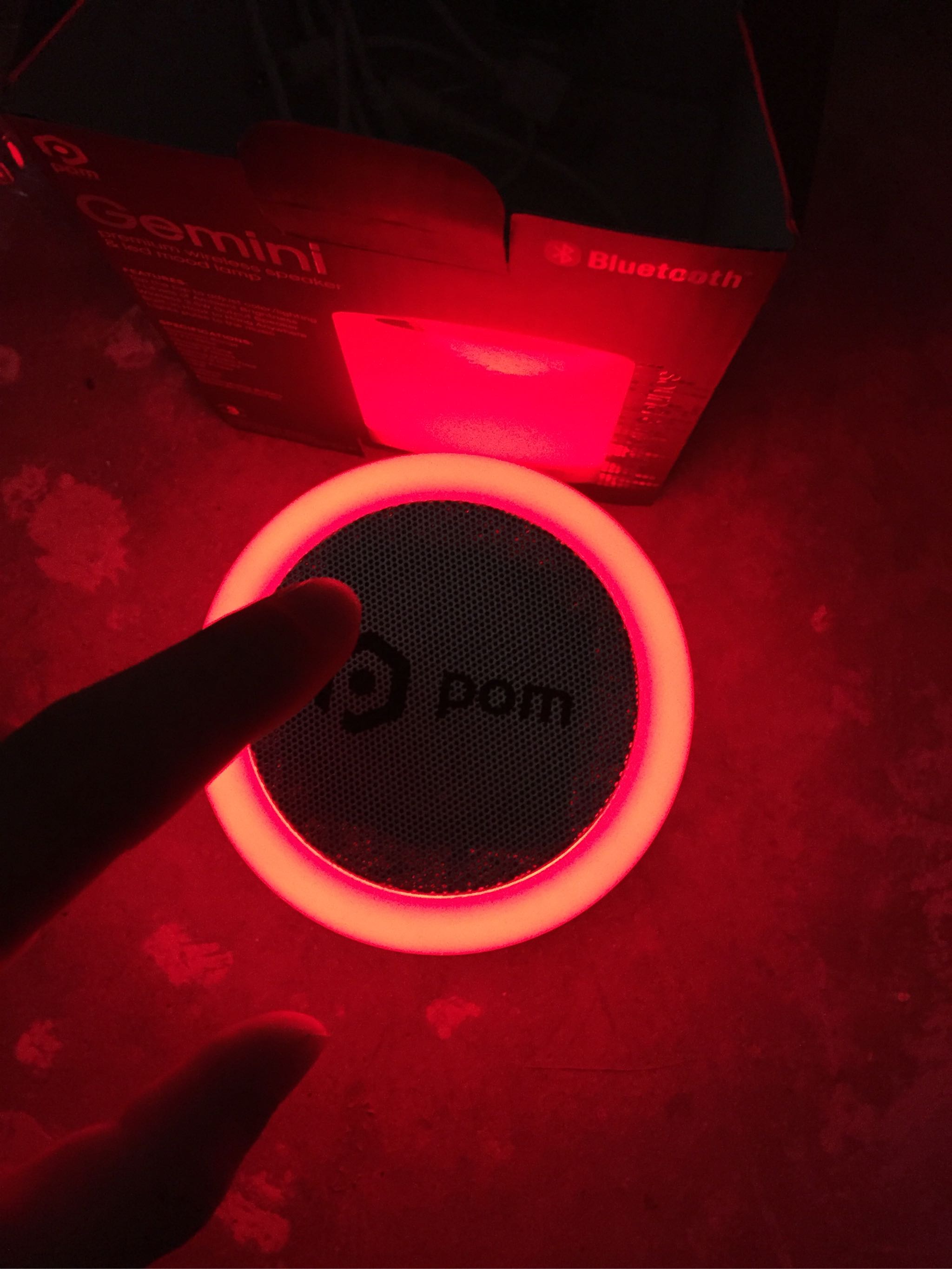 Gemini premium wireless speaker and led hot sale mood lamp