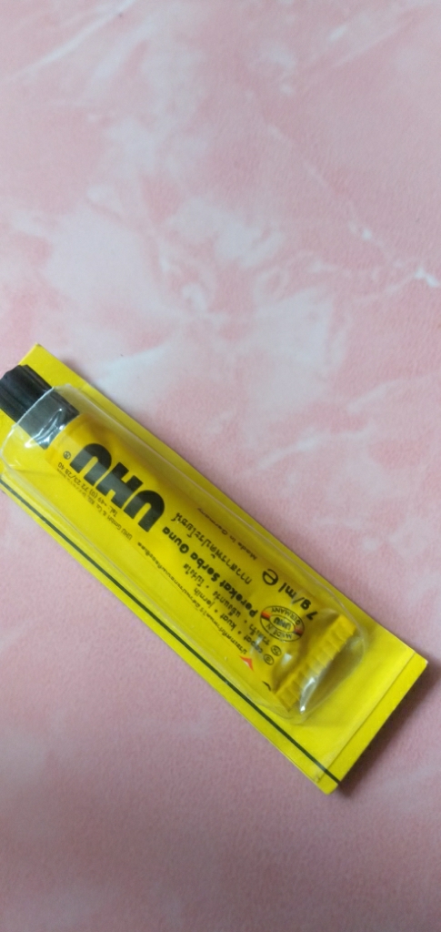 Lem Uhu Perekat Serbaguna 7 Ml Glue Cair Untuk Kertas Karton Kain Kayu Super The All Purpose Adhesive Lazada Indonesia