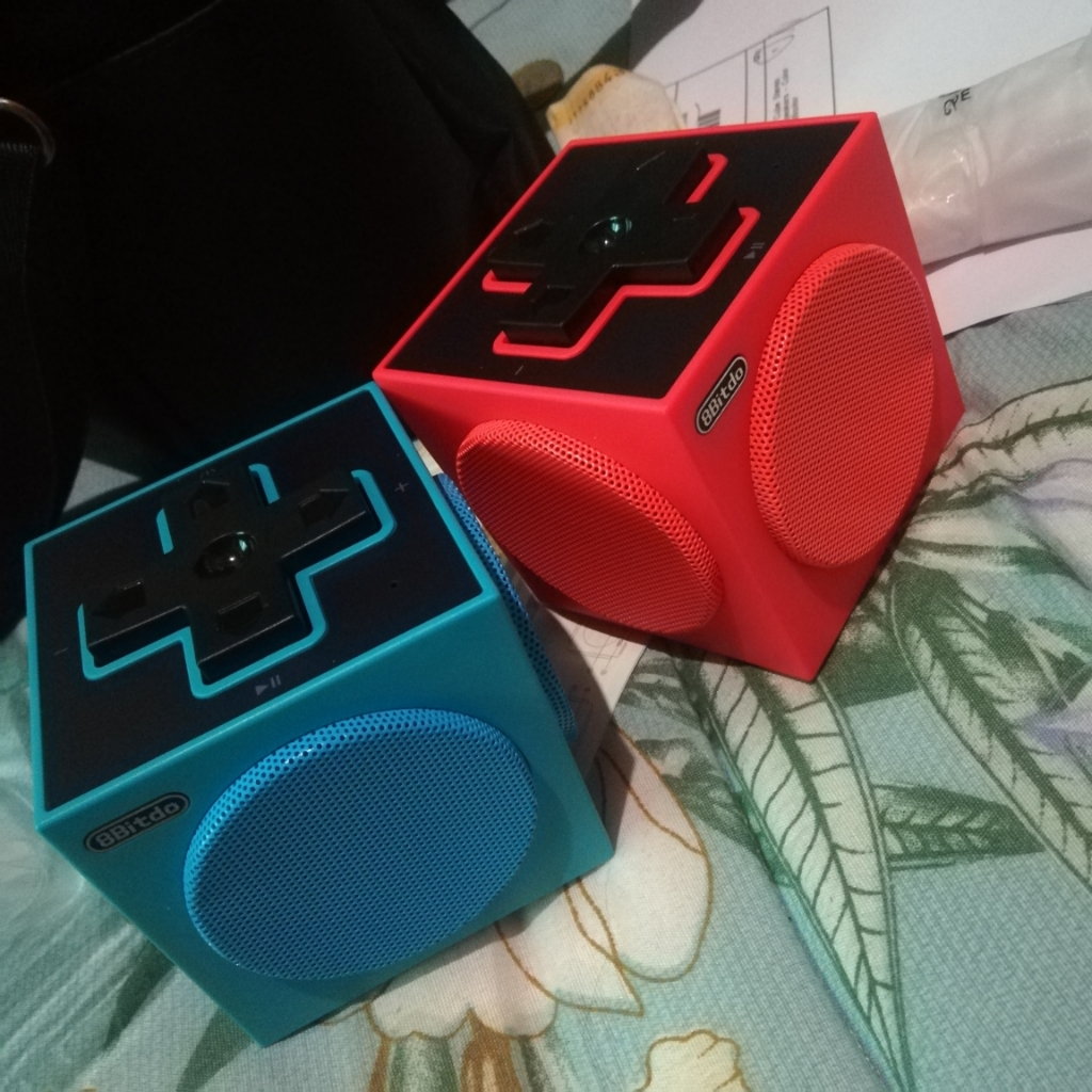 8bitdo twin hot sale cube speakers