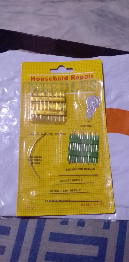 1 pack of HouseHold Reparing Needle Set - 27 Pcs - Threader Needle - Crewel  Darners Crewel - Circular Matress Needle - Carpet Needle - Packing Needle -  Upholstery Needle