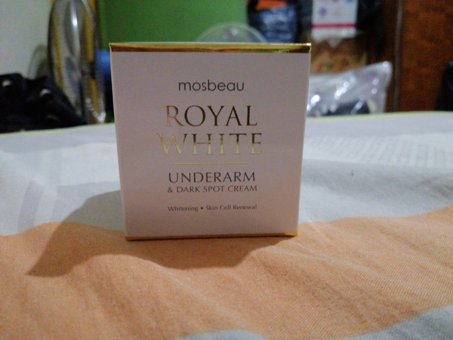 mosbeau royal white underarm