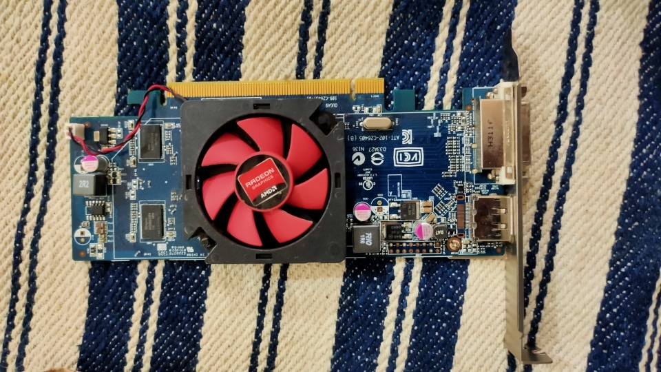 AMD RADEON HD 7000 Gaming Graphic Card GTA5 PUBG