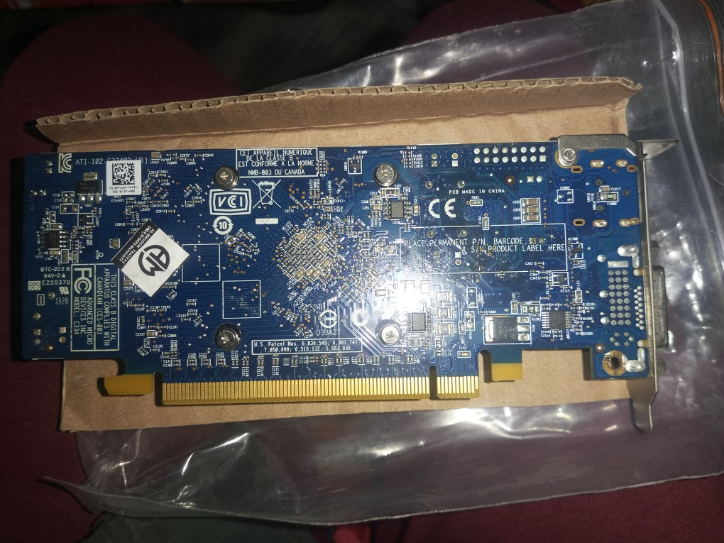 AMD Radeon HD7570 DDR5 1GB 128BIT