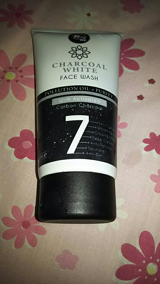  Women Charcoal White Face Wash (150ml)