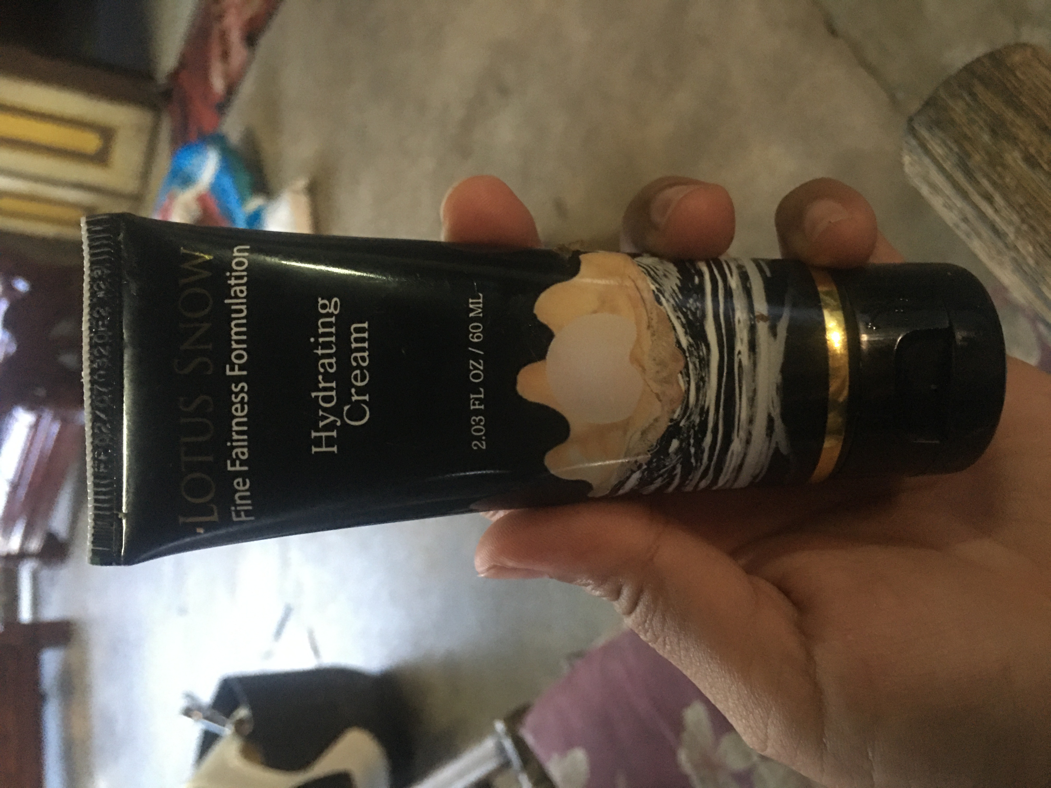 lotus snow hydrating cream