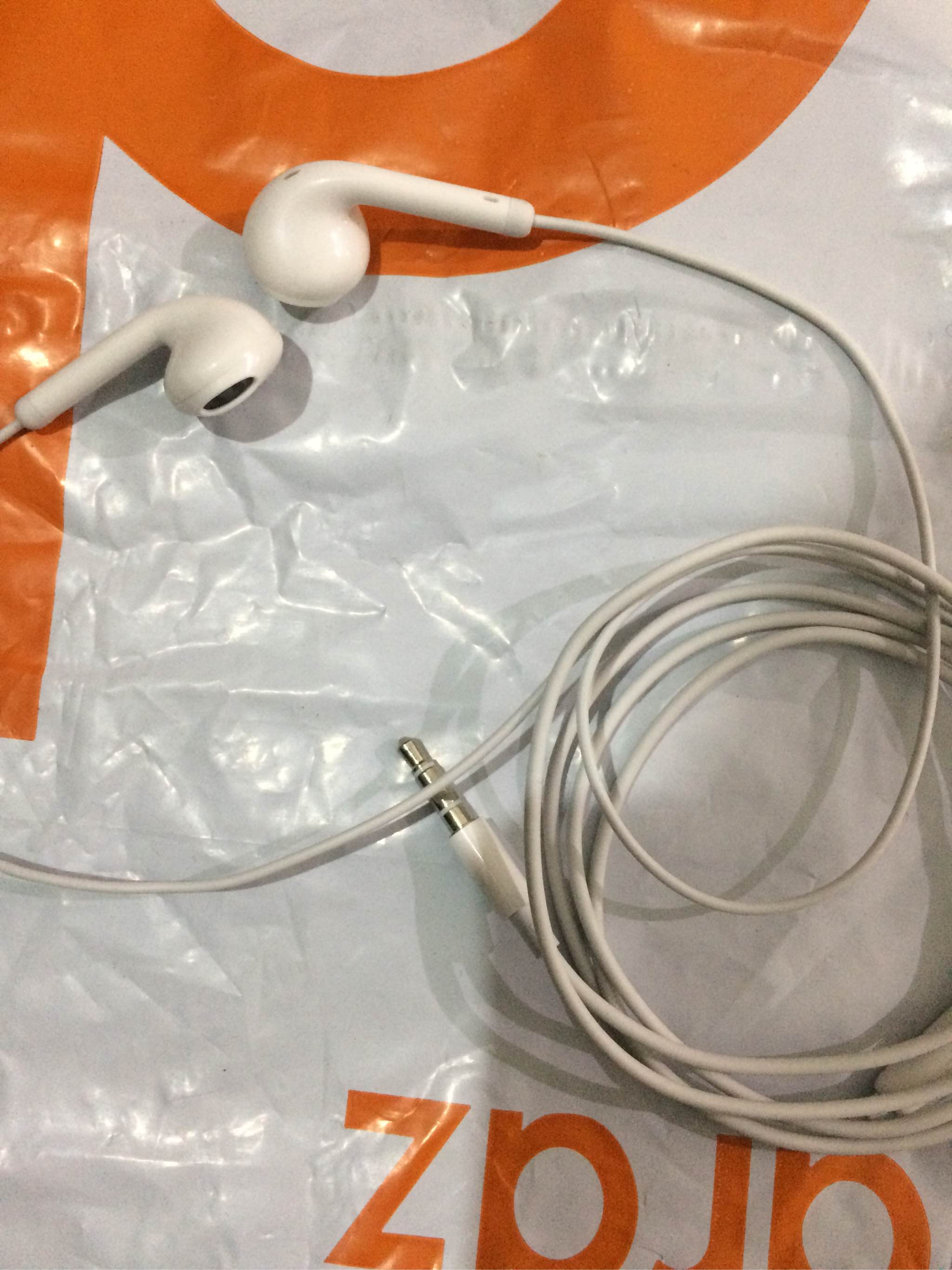  Gionee 100% Original Super Bass Earphones/Handsfree/Microphone