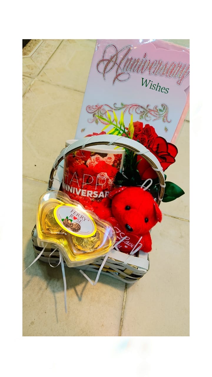 Anniversary gift basket- anniversary gift basket for couple / husband /  wife anniversary gifts