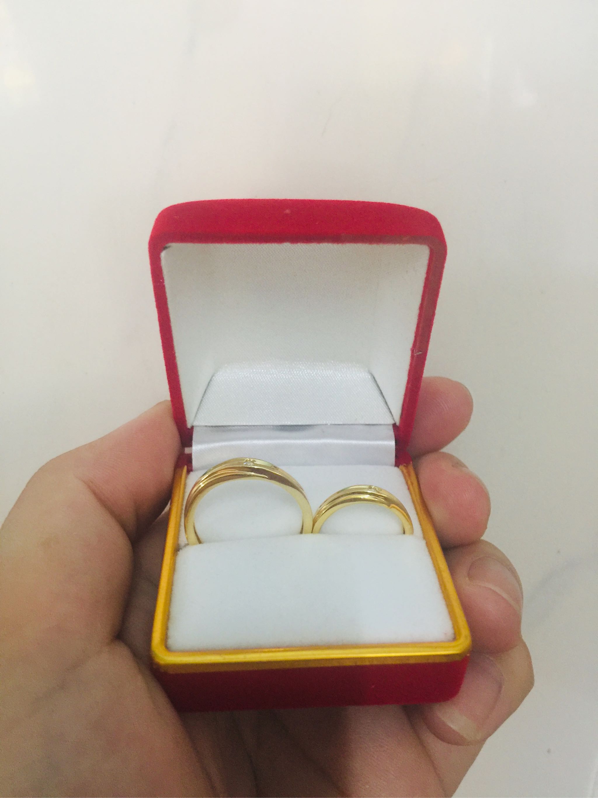 Hộp nhẫn nhung vuông dùng đựng quà tặng nhẫn cưới | Lazada.vn
