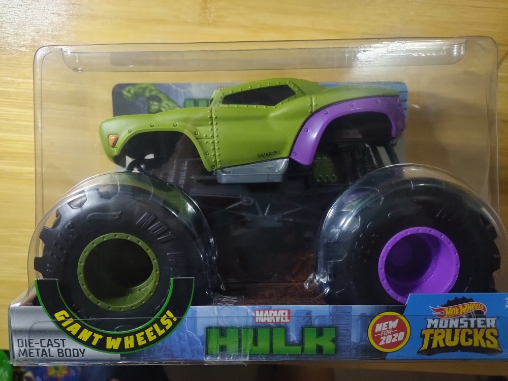 Carrinho Hot Wheels Monster Truck Hulk Marvel Caminhonete