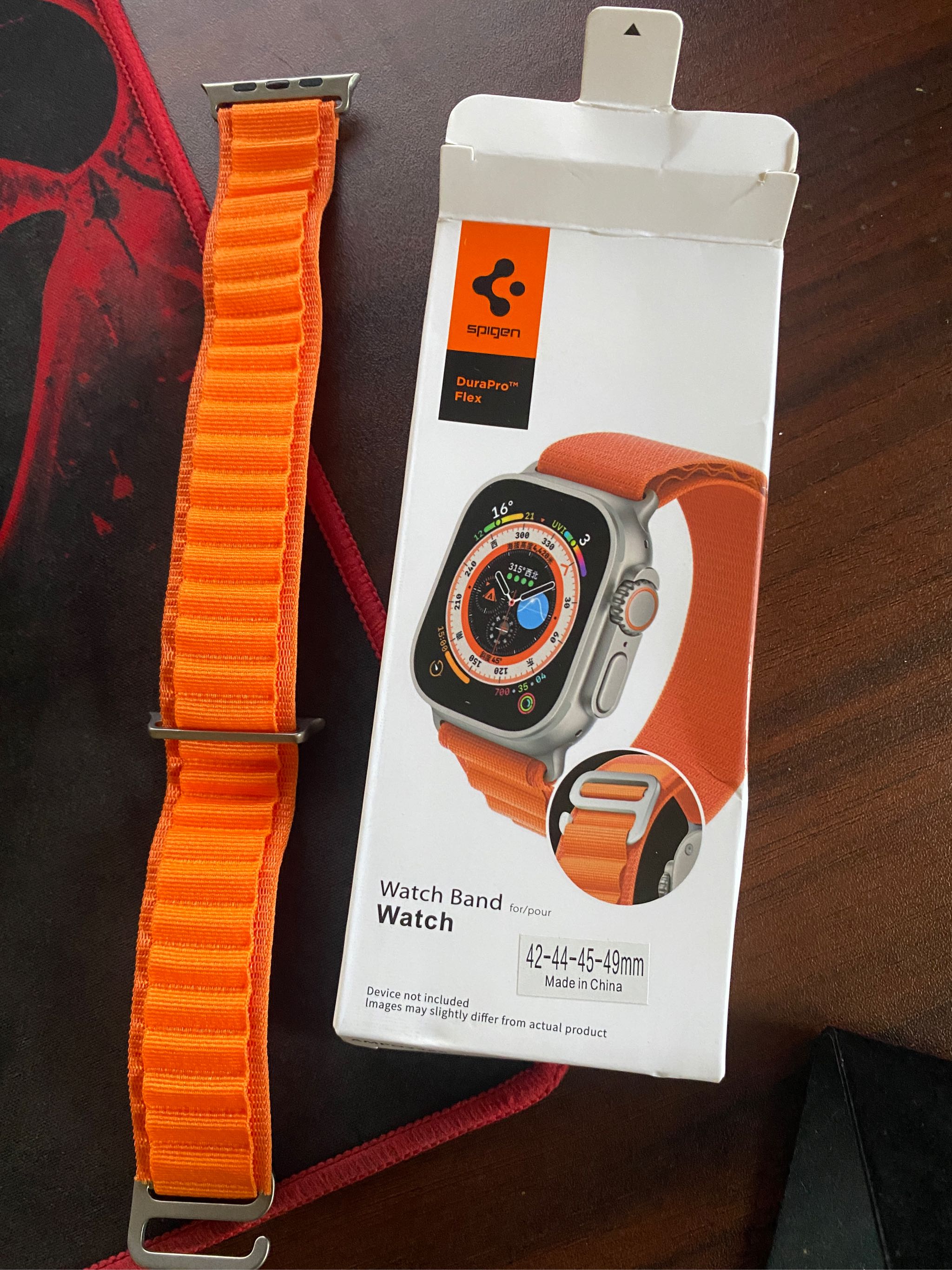 Nylon Apple Spigen Durapro Flex Watch Strap, Box at Rs 300/piece