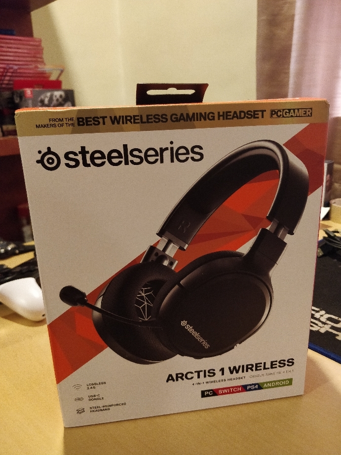 SteelSeries Arctis 1 4-in-1 Wireless 