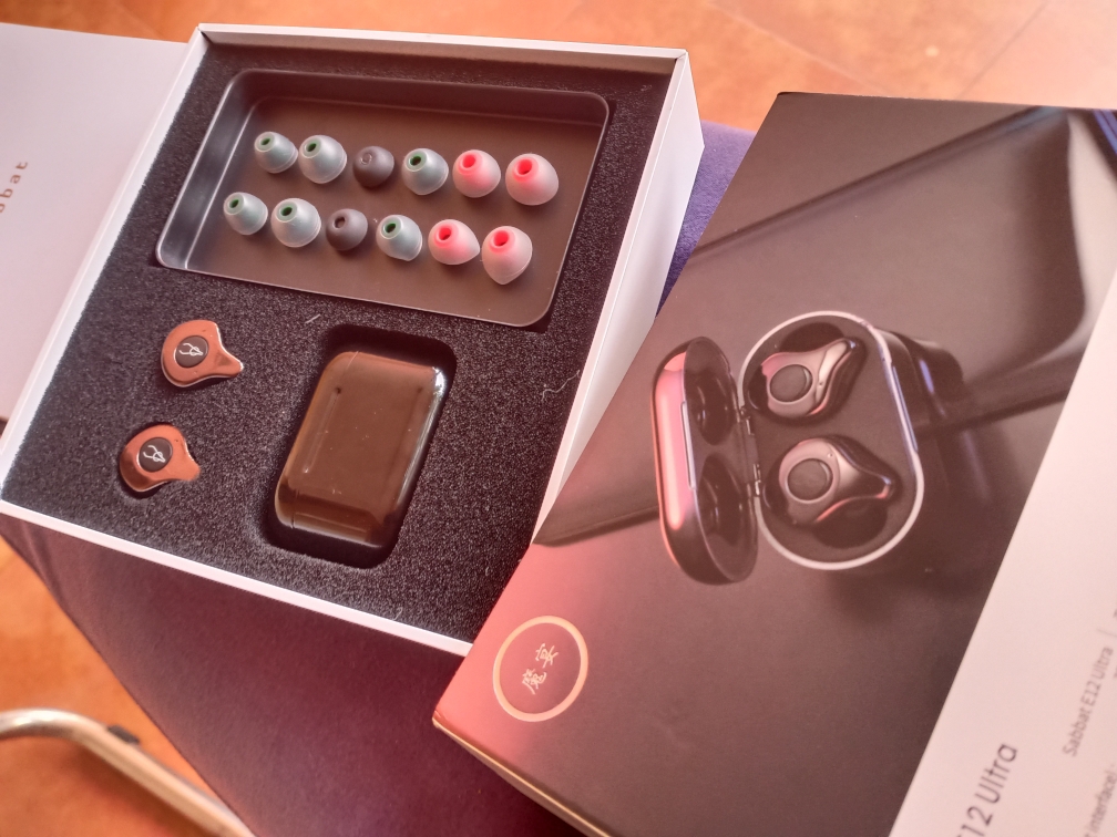  Sabbat E12 Ultra QCC3020 TWS BT V5.0 Sports Earbuds Wireless Charging Noise Canceling Headphones