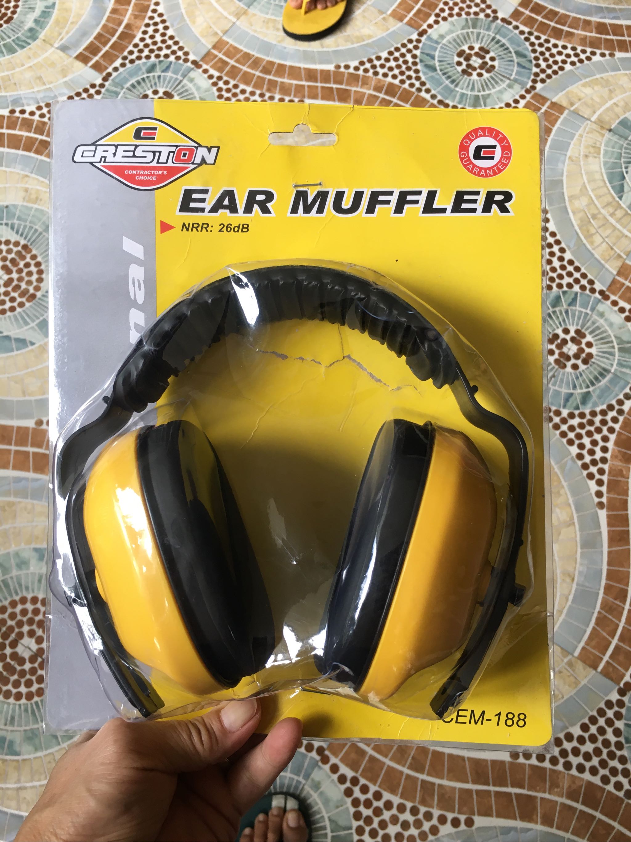 Ear muffs – Creston Hardware