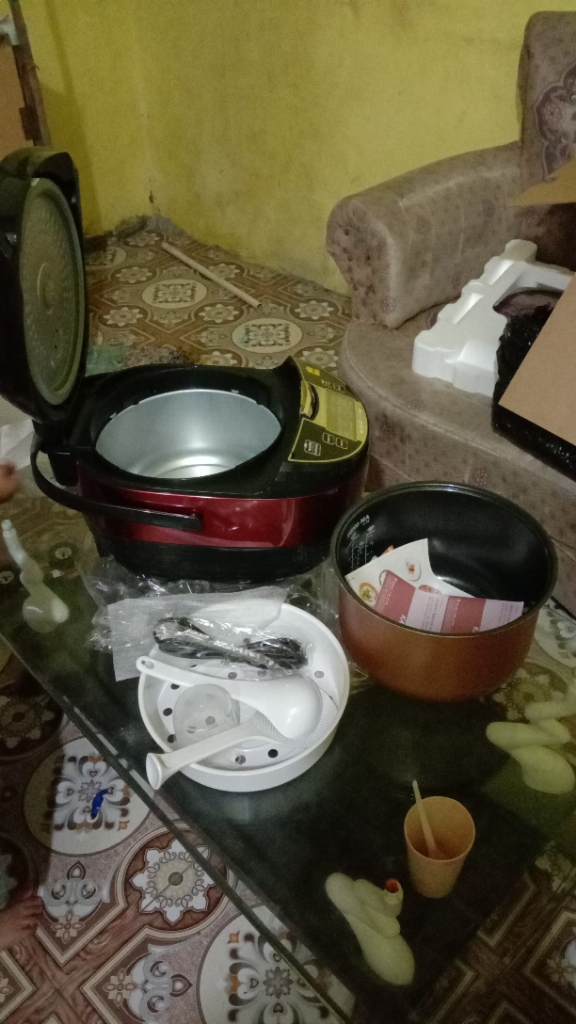 Magic Com YONGMA SMC8027 Anti Lengket in1 Kapasitas Liter 400