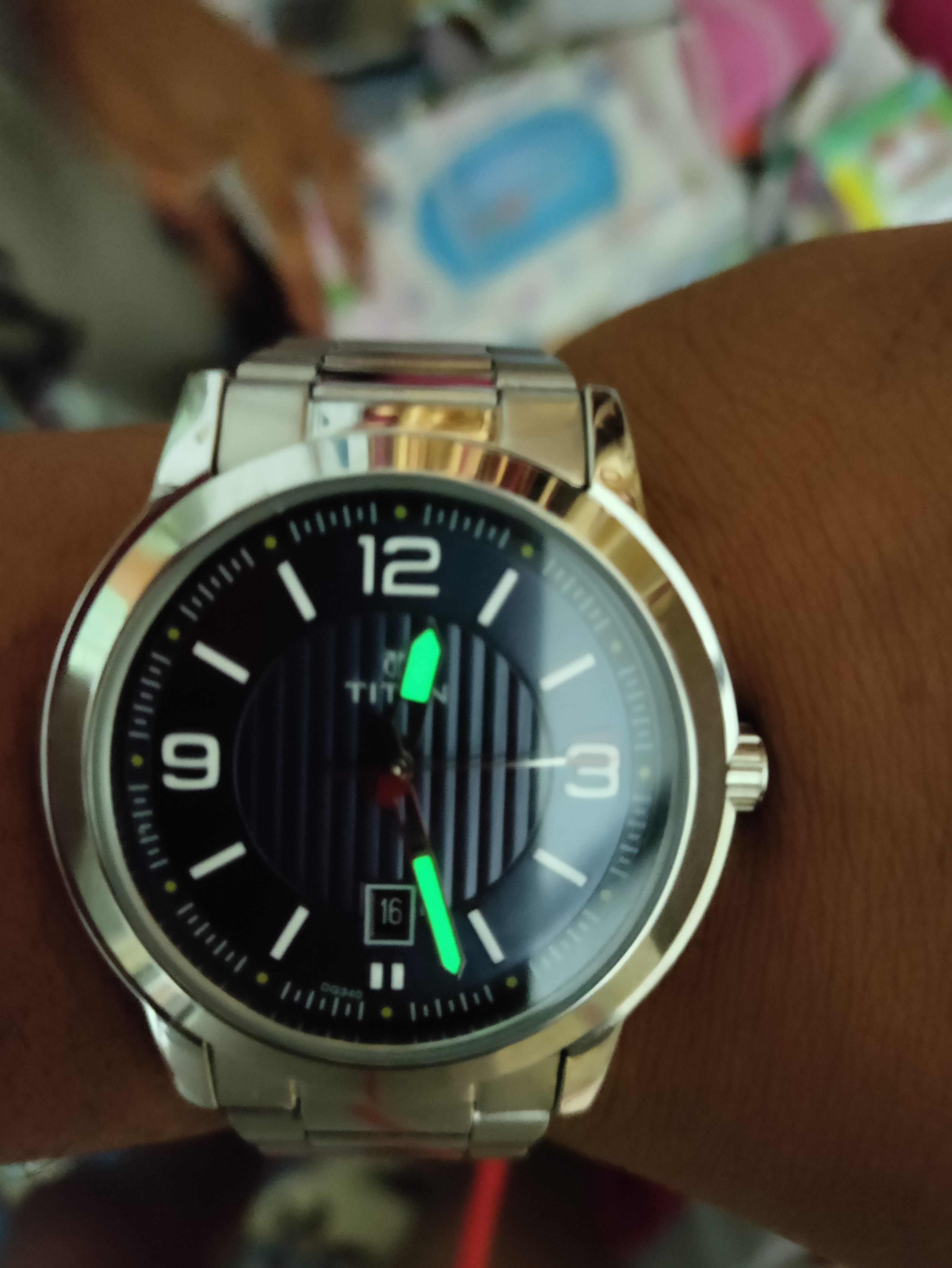 Titan 1730saa hot sale watch price