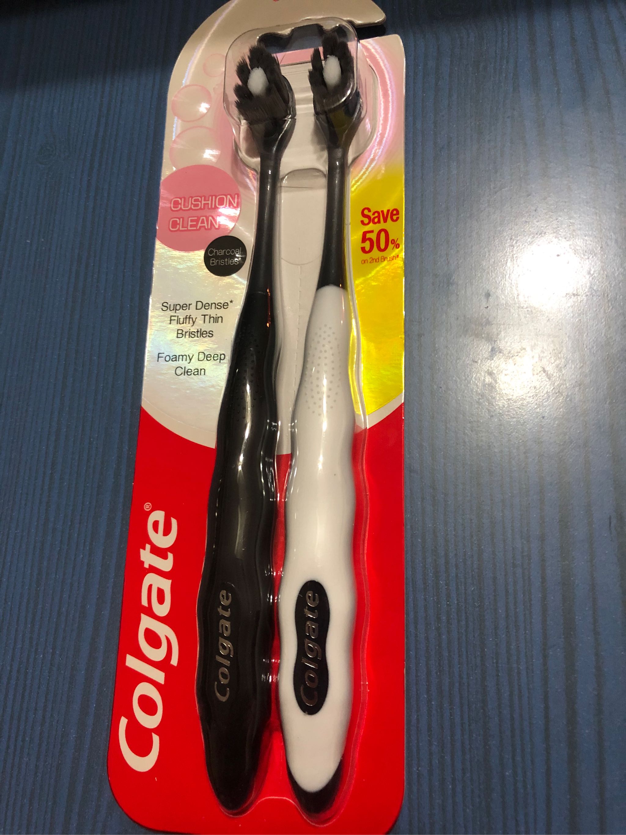 colgate cushion clean charcoal