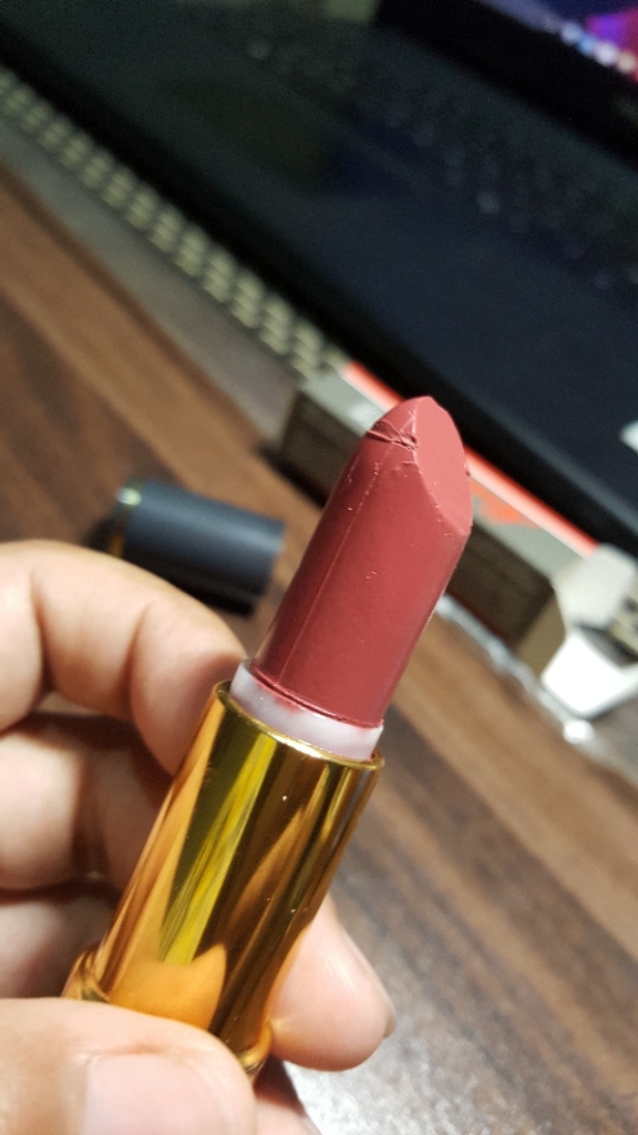 medora lipstick 264