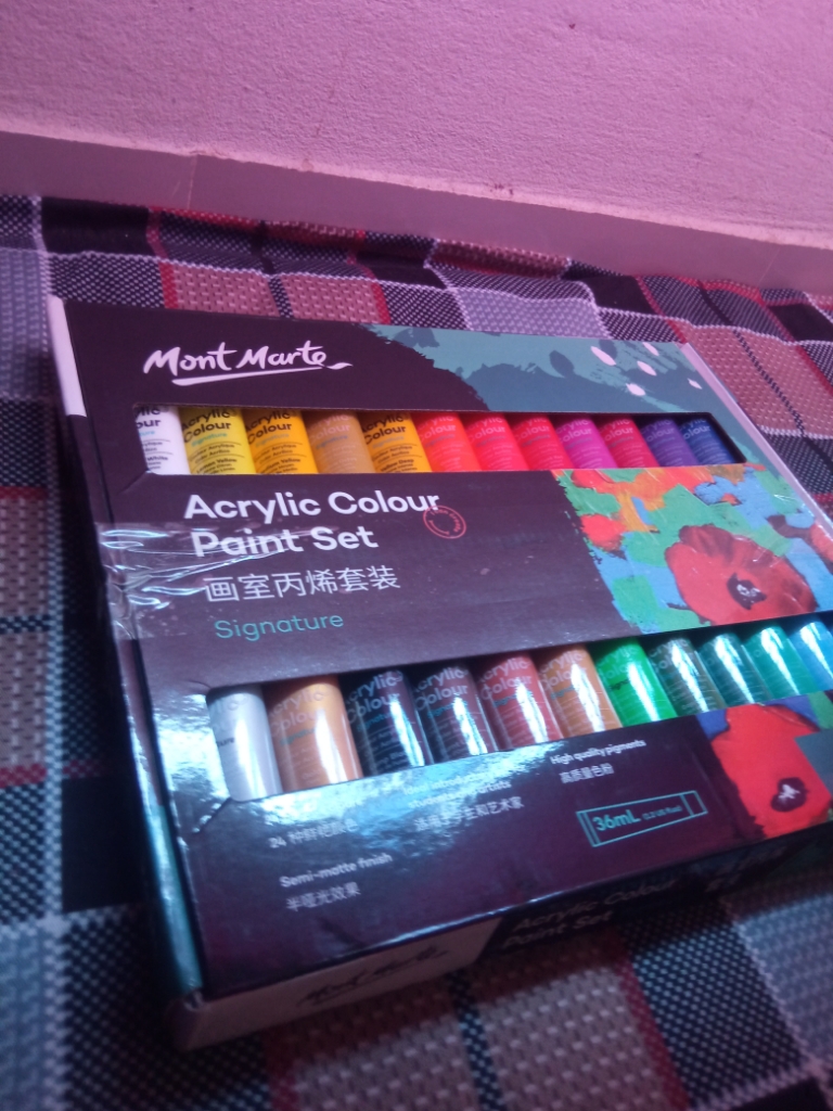 Mont Marte Acrylic Paint Set 24 Colours 36ml, Perfect for Canvas, Wood,  Fabric, Leather, Cardboard, Paper, MDF and Crafts